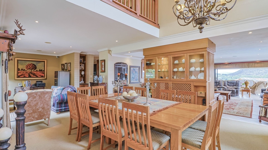 5 Bedroom Property for Sale in Birdwood Estate North West